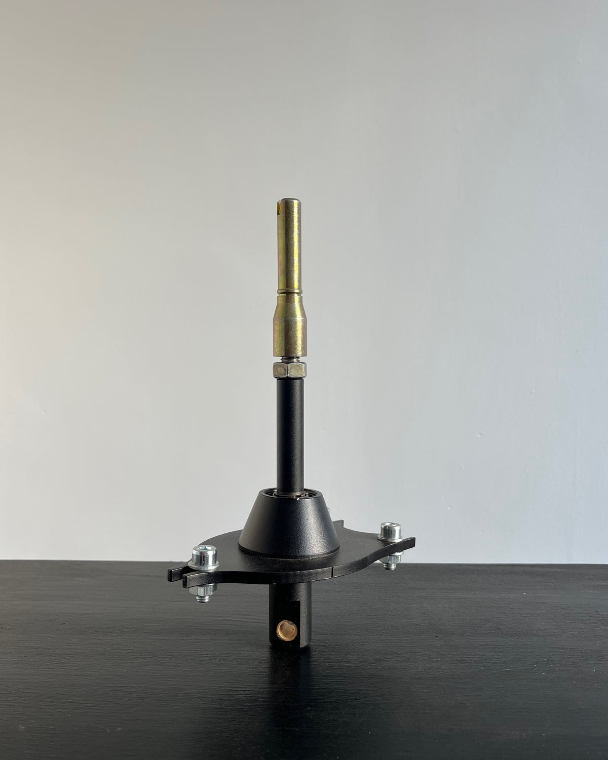 OdesaCNC shortshifter - ar orģinālo uzgali BMW E8x/E9x